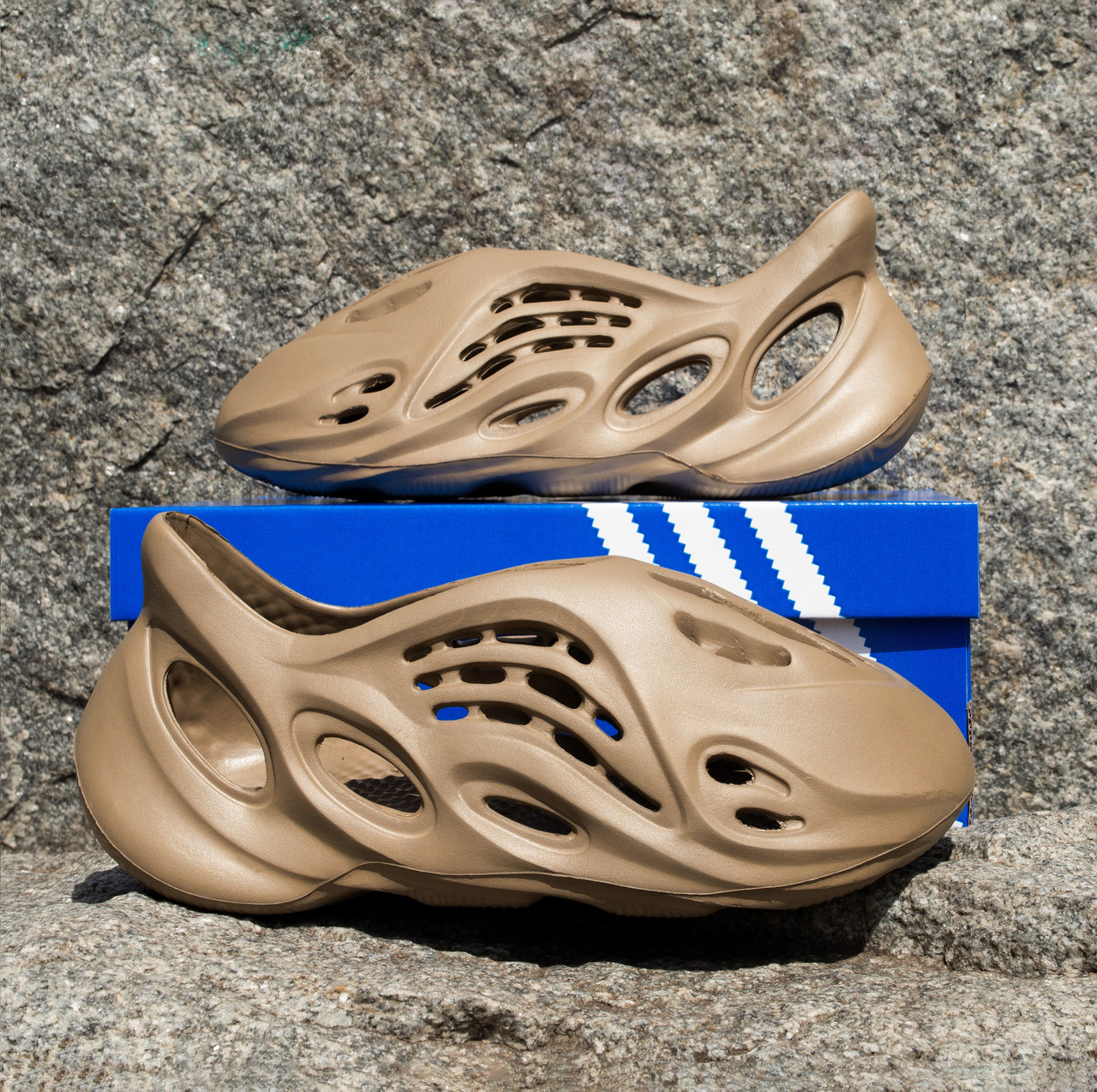 靴 adidas YZY FOAM RNR 28cm adidas Yeezy Foam RNNR Sand | King Cross