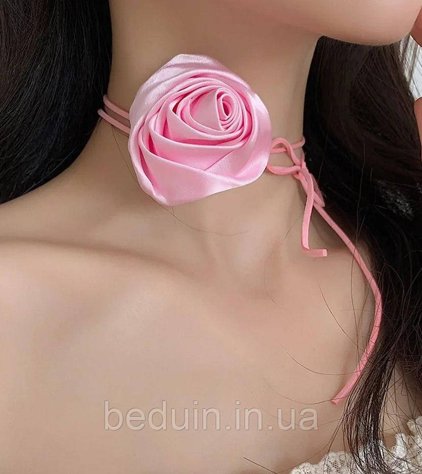 Трендовий ніжний чокер об'ємна рожева Троянда квітка на шнурівці — Aushal Jewellery