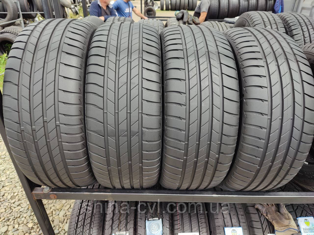 Літні шини 215 55 r17 94V Bridgestone Turanza T005