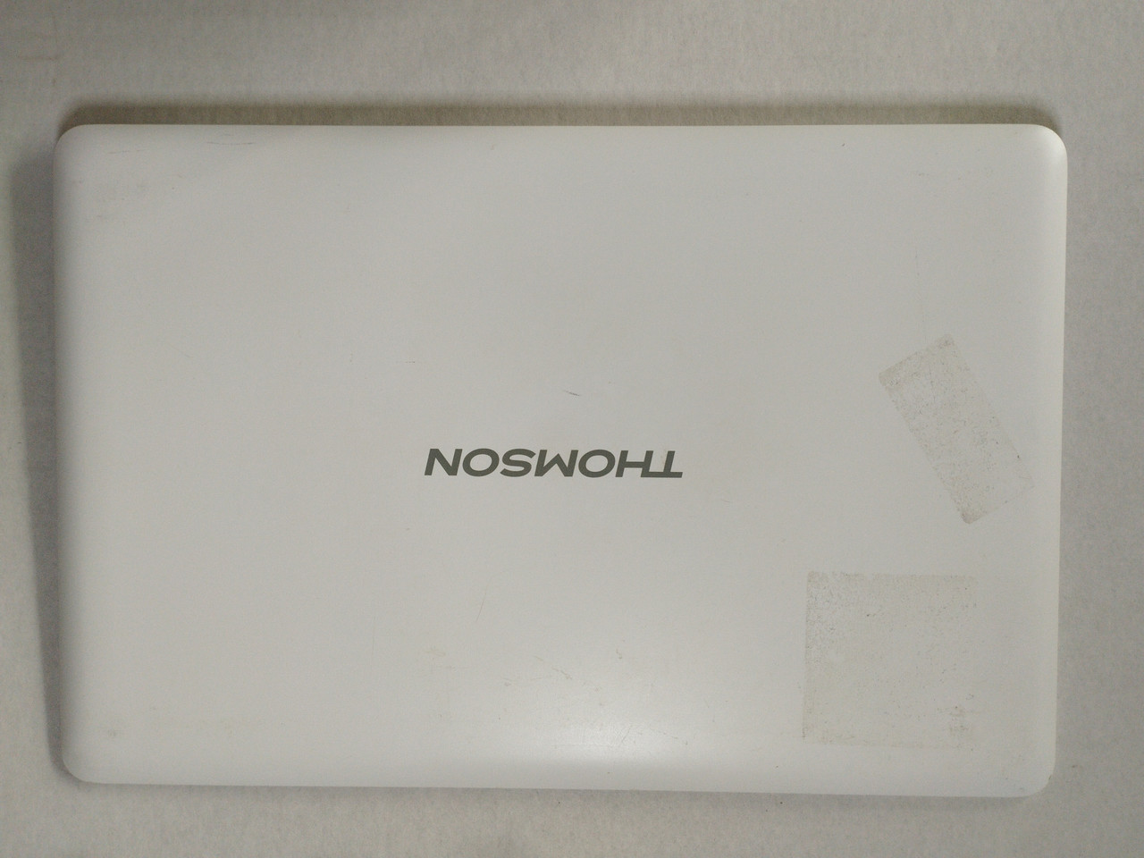 Thomson NEO14SWH Корпус AB (кришка матриці+рамка+петлі) б/у