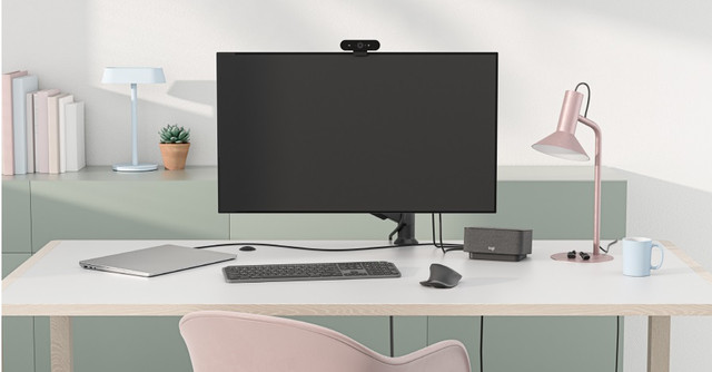 Вариант установки Logi Dock