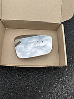 Skoda Fabia NJ (Шкода Фабіа) 2014-2021 вкладиш дзеркала (дзеркальний елемент) правого