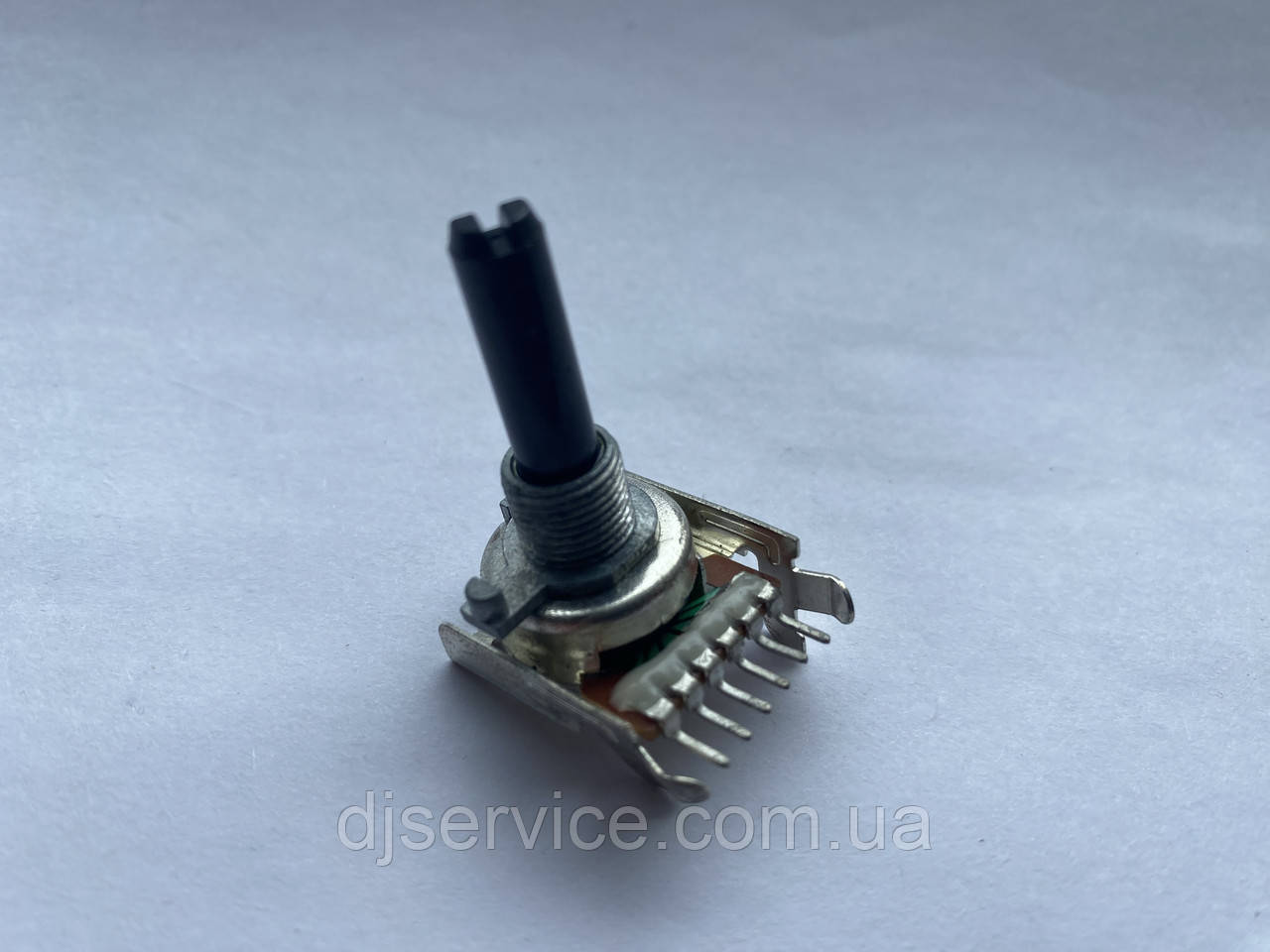 Потенціометр 161 (горизонтальний) b50k 25 mm для пультів