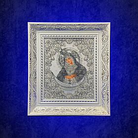 Вишита ікона "Остробрамська ікона Божої Матері" у кришталі