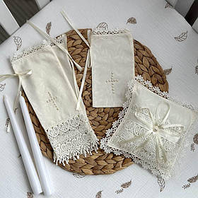 Набір аксесуарів для Хрещення подушечка для хрестика, дві прихватки та мішечок для першого локона Lari айворі