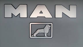 MAN