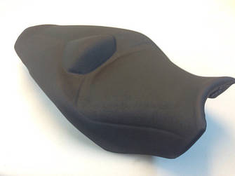 Сидіння та чохли