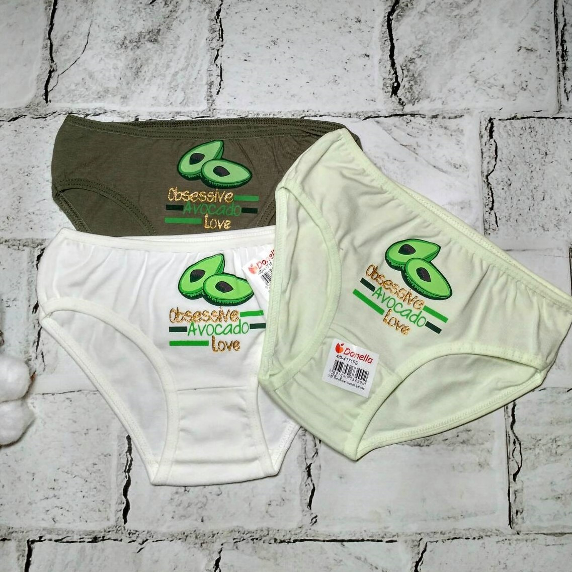 Дитячі трусики для дівчинки набір 3 шт бавовняні труси дівчинці Donella 4-5 років Авокадо 4171FE
