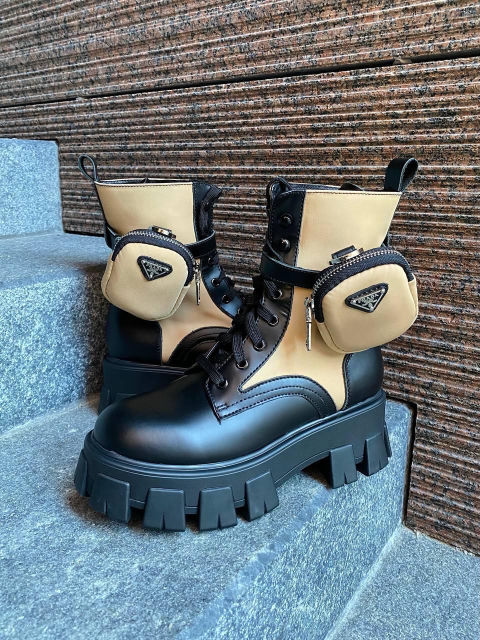 Жіночі Чоботи Prada Boots Zip Pocket Black/Nude (04886)