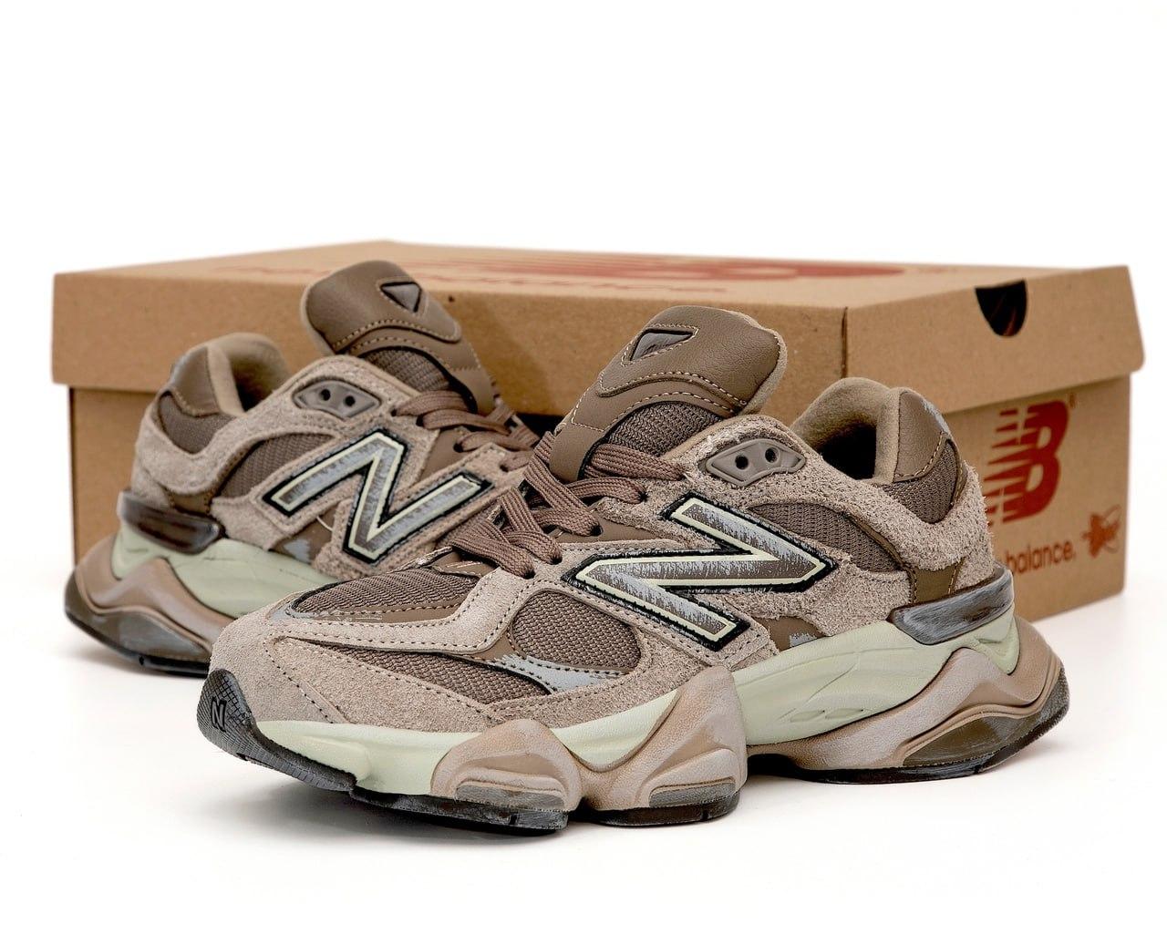Жіночі бежеві Кросівки New Balance 9060