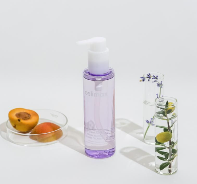 Гідрофільна олія від чорних цяток Celimax Derma Nature Fresh Blackhead Jojoba Cleansing Oil
