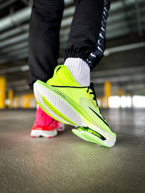 Мужские кроссовки Nike Air Zoom Alphafly Next% 2 Green Pink Ekiden