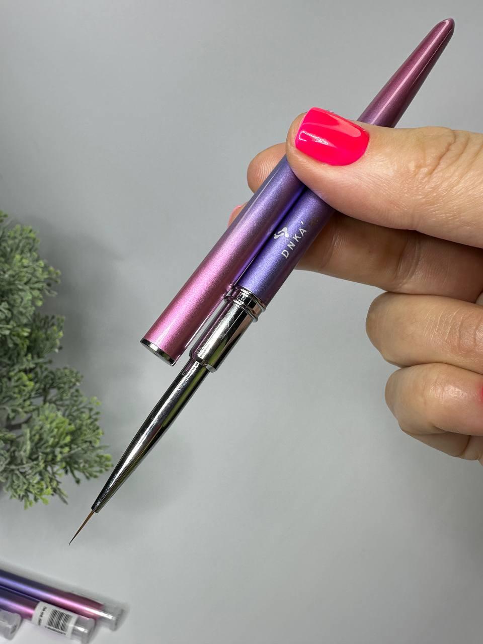Кисть тонка для нігтів DNKa’ Liner Brush, 8 mm #0001