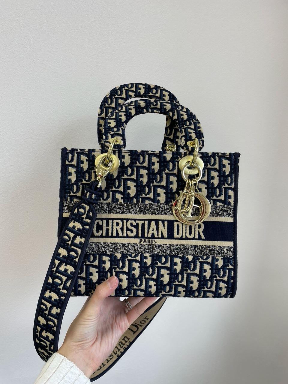 Жіноча сумка Крістіан Діор бежева Christian Dior Beige Medium Lady D-Lite, фото 1