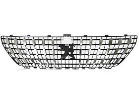 Решітка радіатора Peugeot 3008 16-20, 5008 16-20 вертикальні молд. (Тайвань). 9814976880