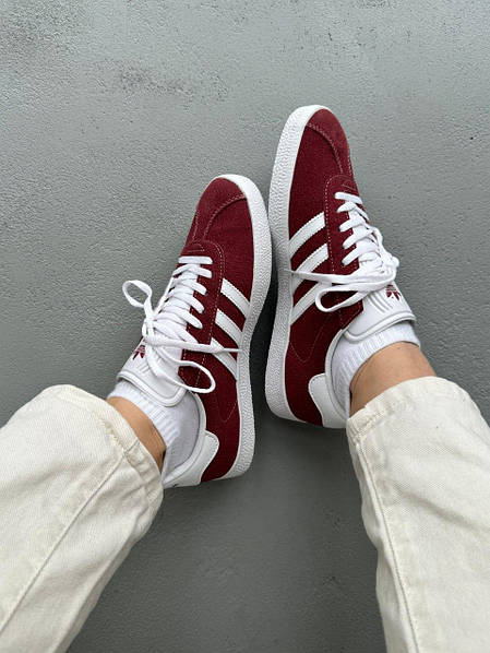 Adidas gazelle burgundy online