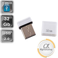 USB Flash 32Gb Qumo Nano USB 2.0 White