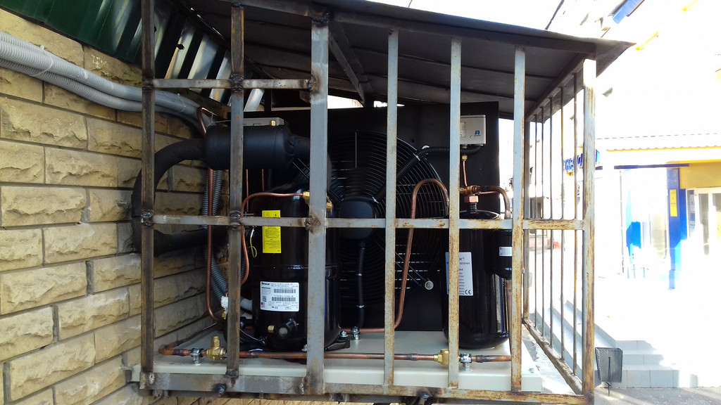 холодильный агрегат на базе компрессора Bristol (США)