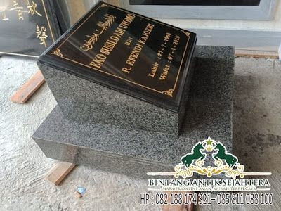 Європейський пам'ятник-табличка для тварини із граніту Камінь Захисника 600*600