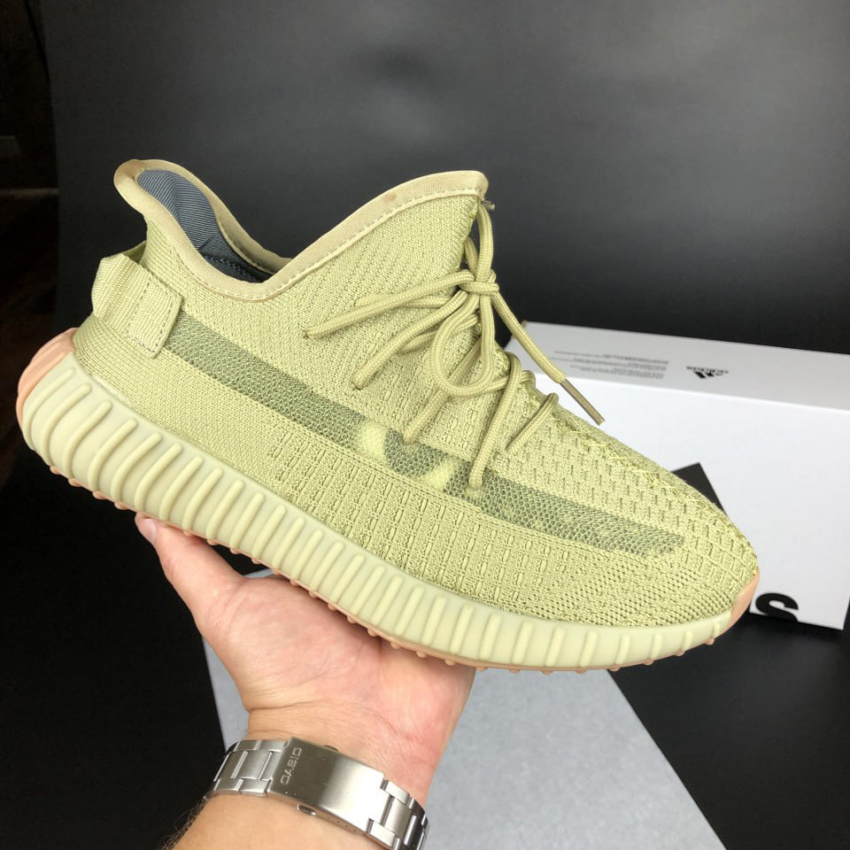 Чоловічі кросівки Yeezy Boost 350 сіточка стильні молодіжні оливкові
