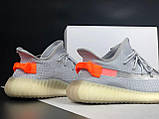 Чоловічі кросівки Yeezy Boost 350 сіточка стильні літні сірі жовтогарячі, фото 4