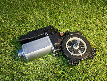 Електромотор склопідйомника лівий Renault Megane 2 Grand Scenic 2 Scenic Clio 3 Espace 4