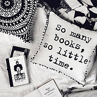 Подушка декоративна (мішковина) з помпонами So many books, so little time