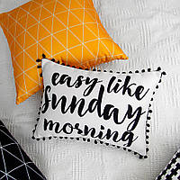 Подушка декоративна (мішковина) з помпонами Easy like sunday morning