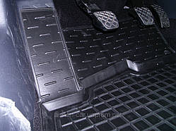 Комплект килимків на MAZDA M 3 (2009>)