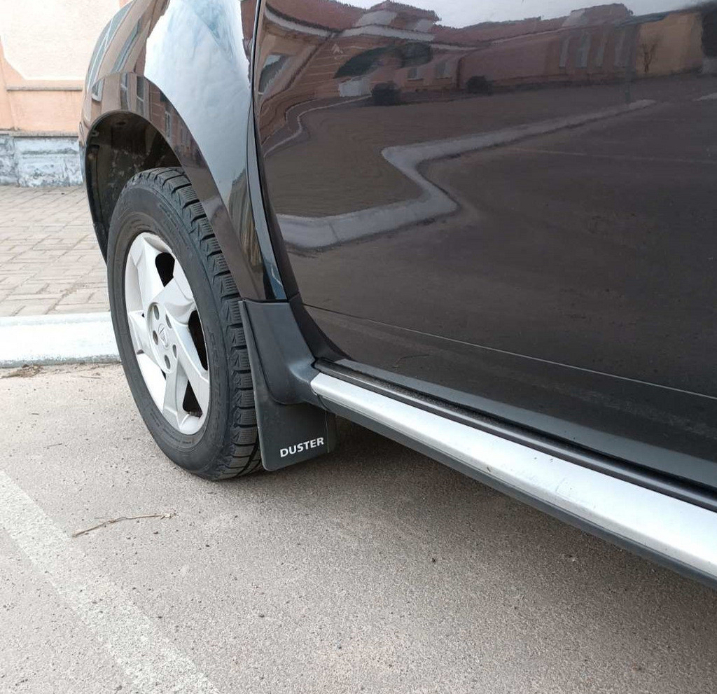 Бризковики Premium передні (2 шт) для Dacia Duster 2008-2018 рр, фото 1
