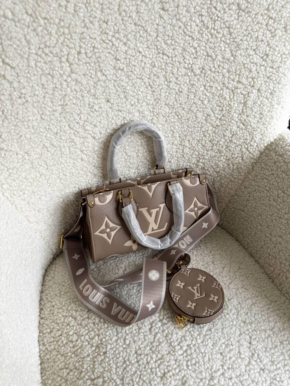 Жіноча сумка Луї Віттон бежева Louis Vuitton Beige