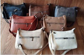 Сумочка жіноча крос-боді на блискавці з кишненею 26*19 см зі штучної шкіри у різних кольорах Lily