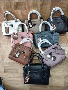 Сумочка жіноча під крокодила на блискавці 31*25 см зі штучної шкіри у різних кольорах Lily