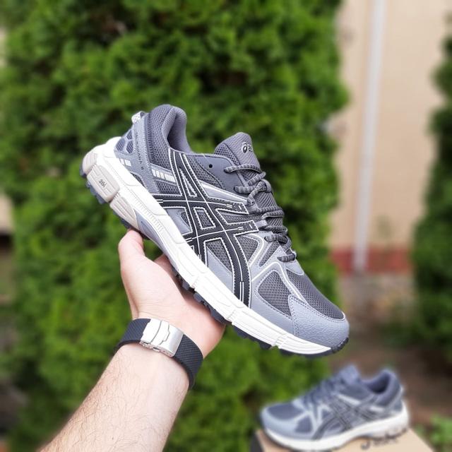 Мужские кроссовки Asics