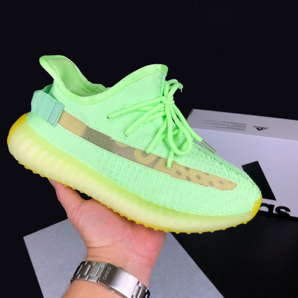 Жіночі кросівки Yeezy Boost 350 сіточка стильні молодіжні салатові