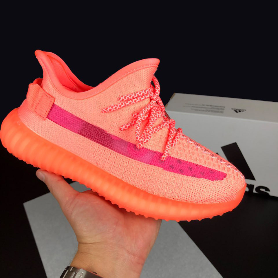 Жіночі кросівки Yeezy Boost 350 сіточка стильні літні коралові