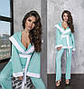 Стильний жіночий натуральний льняний костюм: жакет-кімоно з капюшоном та прямі штани, фото 3