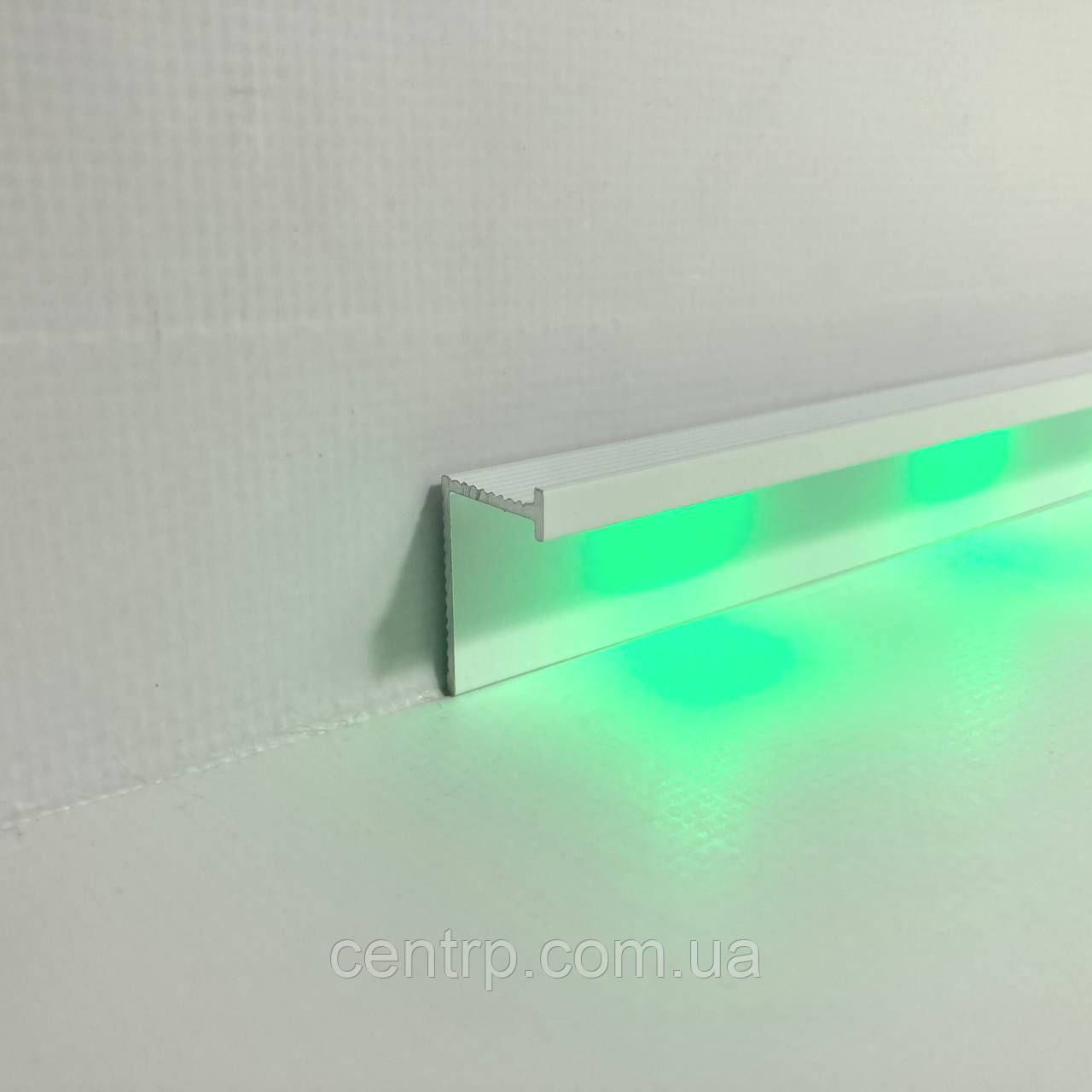 Білий алюмінієвий прихований плінтус з LED-підсвічуванням BEST DEAL 7/20 LED білий матовий 20 мм, довжина 2,5 м, фото 1