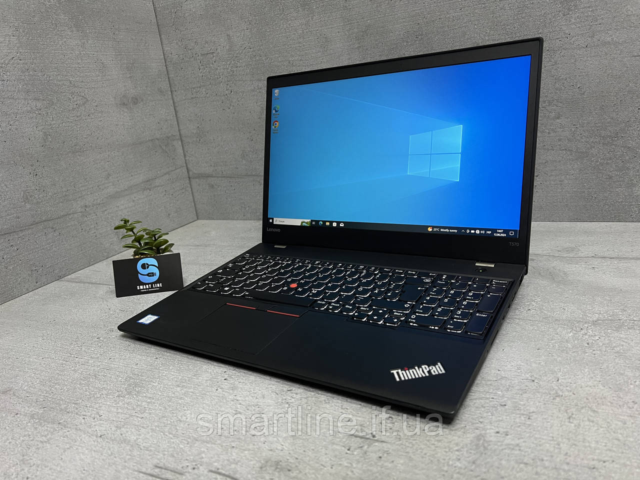 15.6" FullHD 240gb ssd ips Мультимедійний ноутбук Lenovo Леново T570