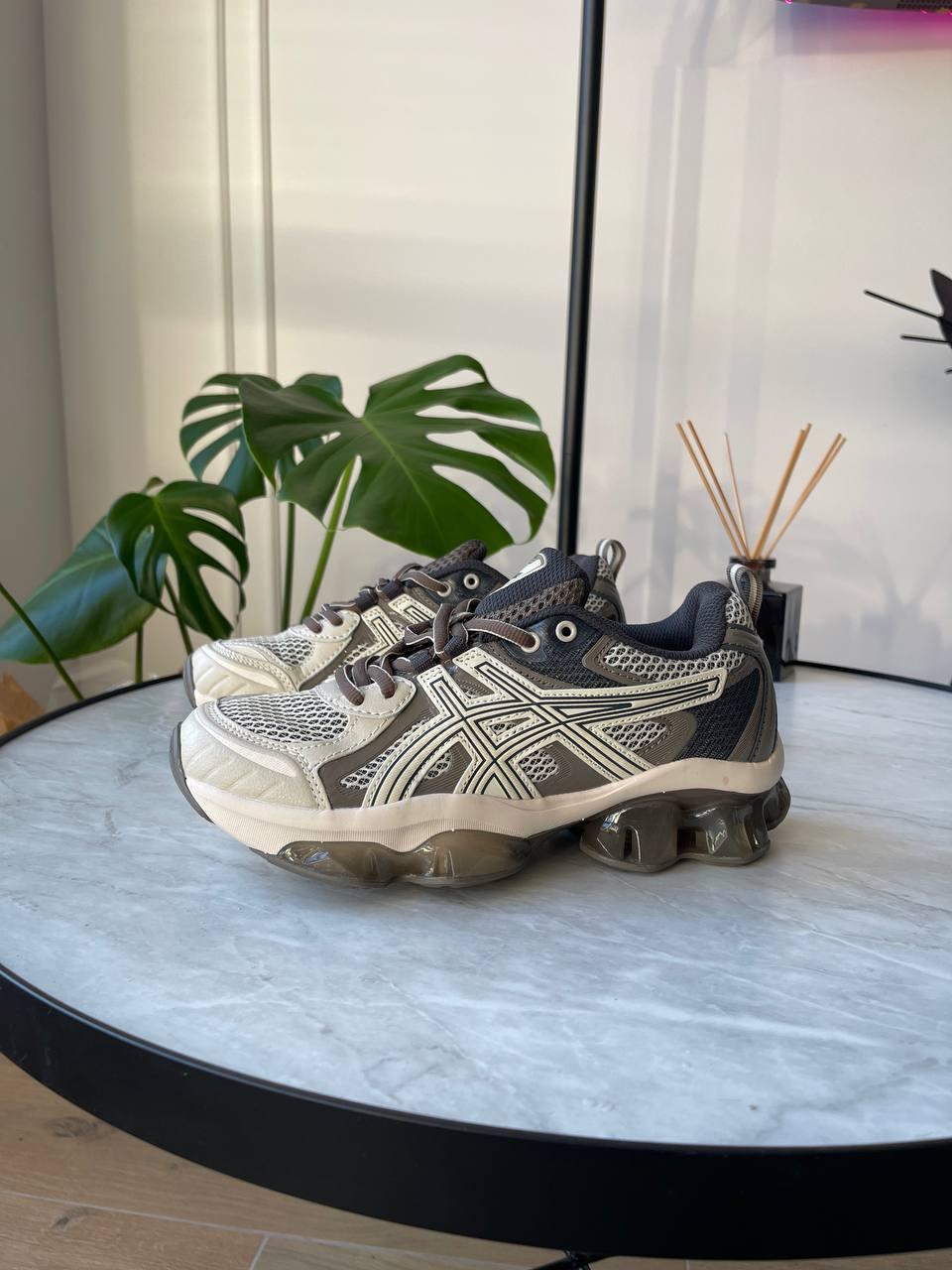 Жіночі демісезонні кросівки Asics Gel Quantum Kinetic 'Birch Dark Taupe' (бежеві) модні 1245 Асікс vkross