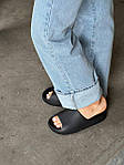 Чоловічі літні шльопанці Adidas Yeezy Slide Black (чорні) модні легкі шльопанці YE072 Адіас топ, фото 8