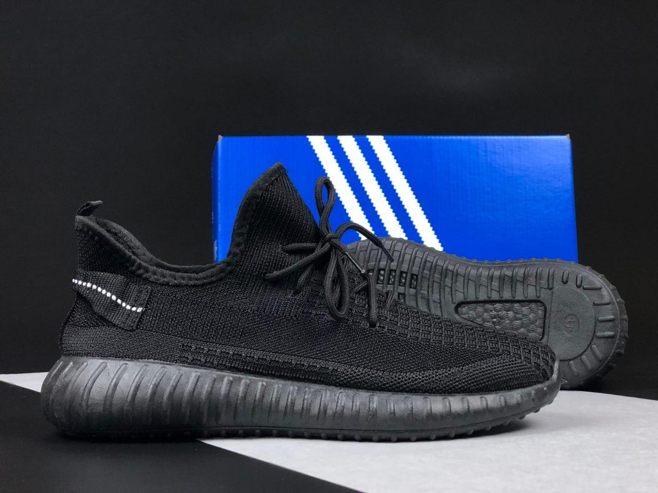 Чоловічі текстильні кросівки Adidas Yeezy Boost (чорні) стильні кроси 12308 Адідас vkross
