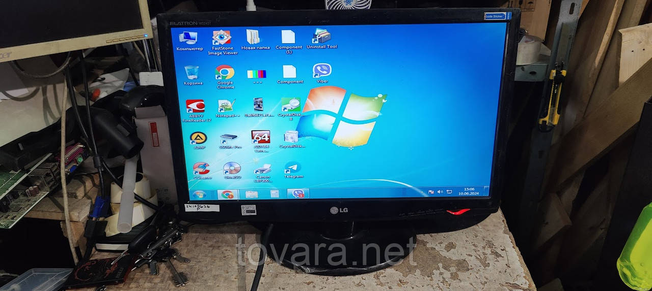 Широкоформатний РК-монітор з DVI 22 дюйми LG Flatron W2243T-PF No 24100636