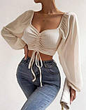 Жіночий топ у рубчик, блузка з  широкими рукавами, топ на затяжці із шифоновими рукавами бежевий M, фото 2
