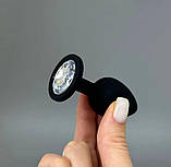 Силіконова анальна пробка червона з каменем, гладка маленька пробка розмір S, іграшка для інтиму, фото 4