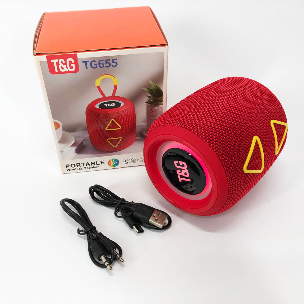 Портативна колонка TG655 5W з RGB підсвічуванням та ремінцем, бездротова колонка потужна. Колір: червоний, фото 1