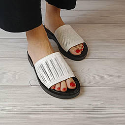 Жіночі шльопанці з натуральної шкіри в трьох кольорах