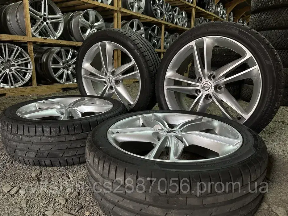 Диски Nissan 5/114.3 R19 ET40+шини літо 225/45R19 Hankook (2023рік), фото 1