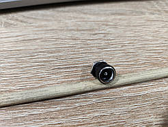 Гніздо 5.5*2.1 корпусне під пайку