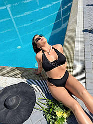 Стильний роздільний купальник зі шнурівкою на ліфі та плавки-бразиліана, батал великі розміри